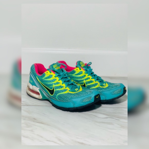 Nike Shoes - Women’s Nike Air Max Torch 4 Running Shoes Size 7.5
